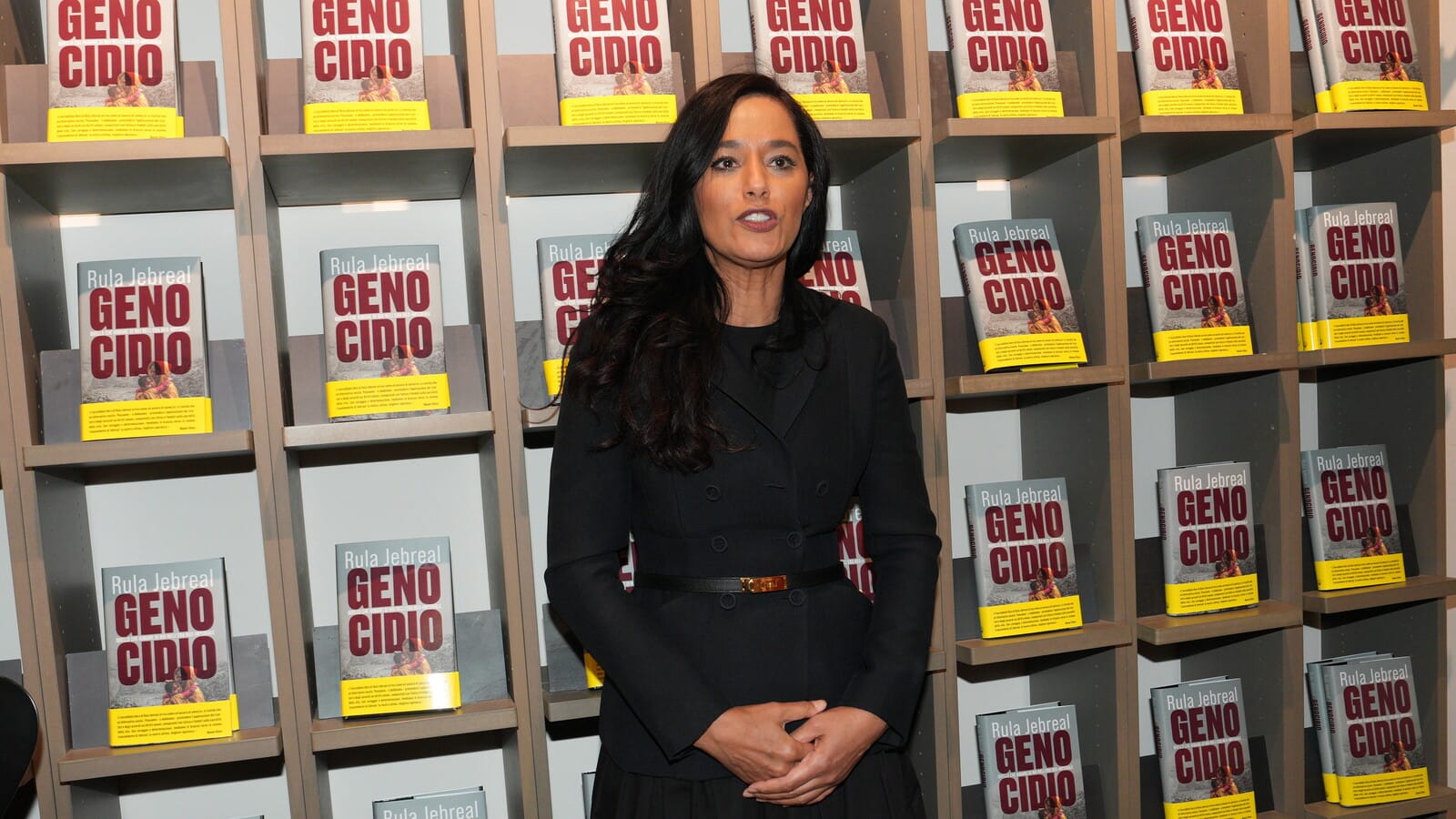 Jornalista italo-palestina Rula Jebreal ganha prêmio com livro que denuncia Genocídio de Israel contra palestinos